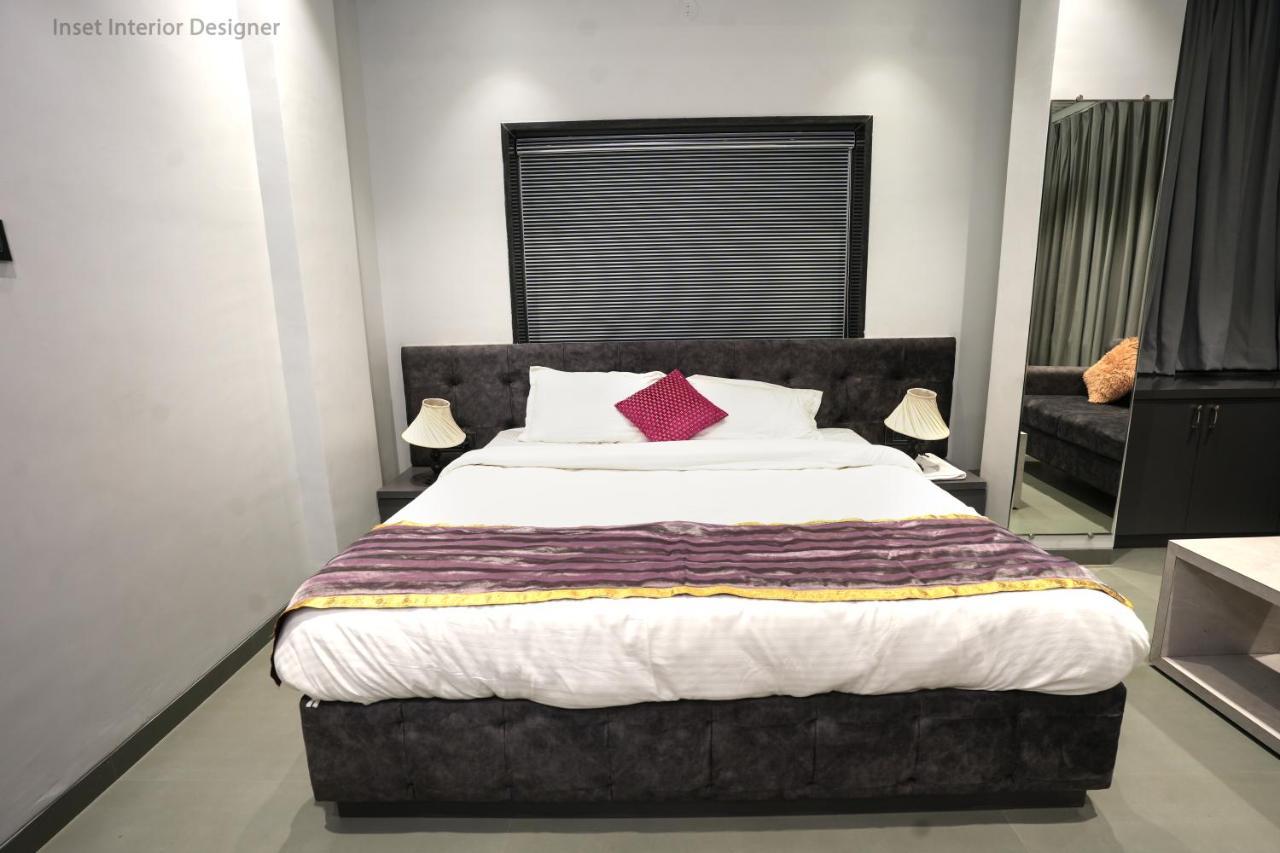 Hotel Mountain View Nashik Eksteriør billede